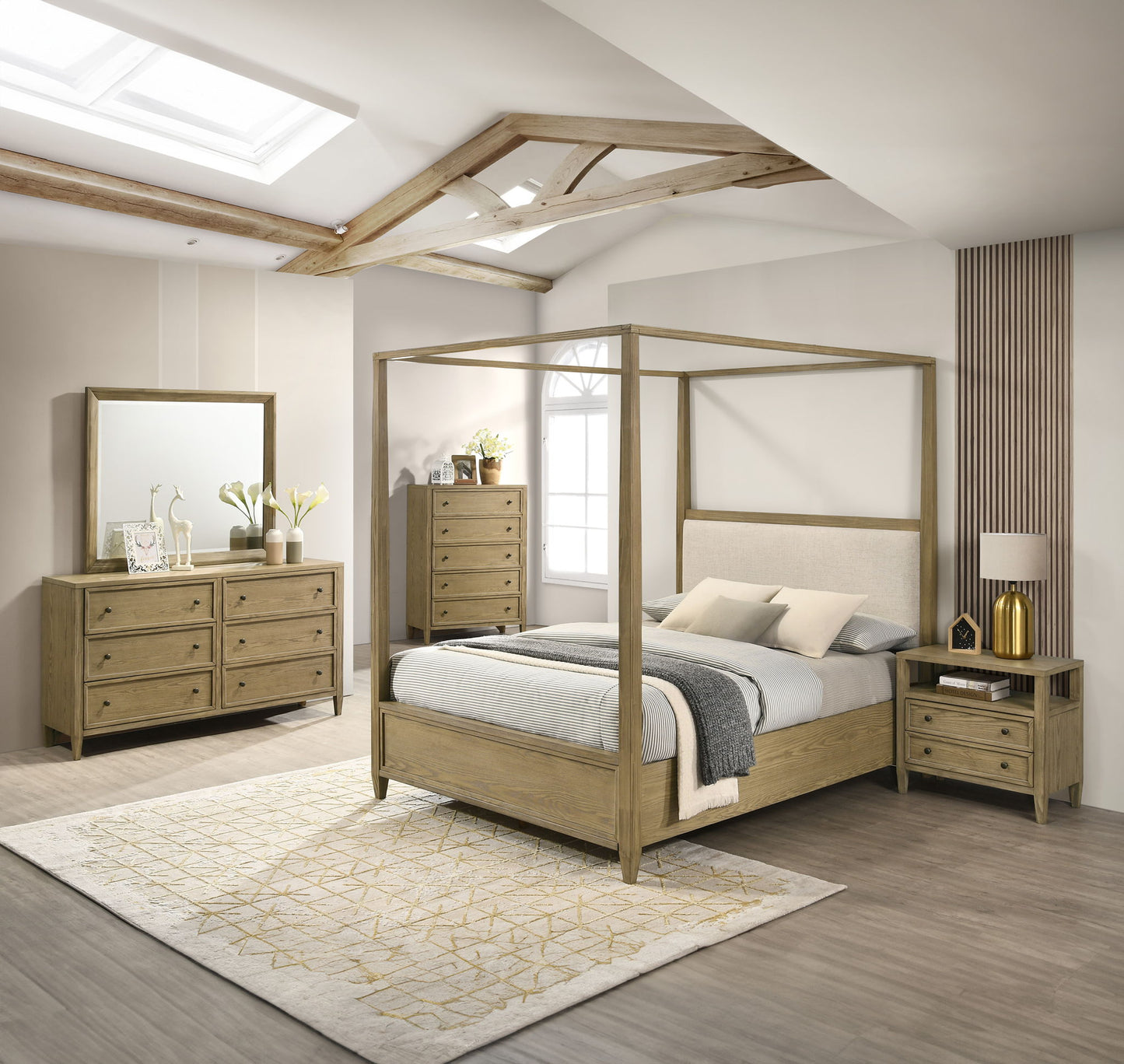 Sienna - Canopy Bed